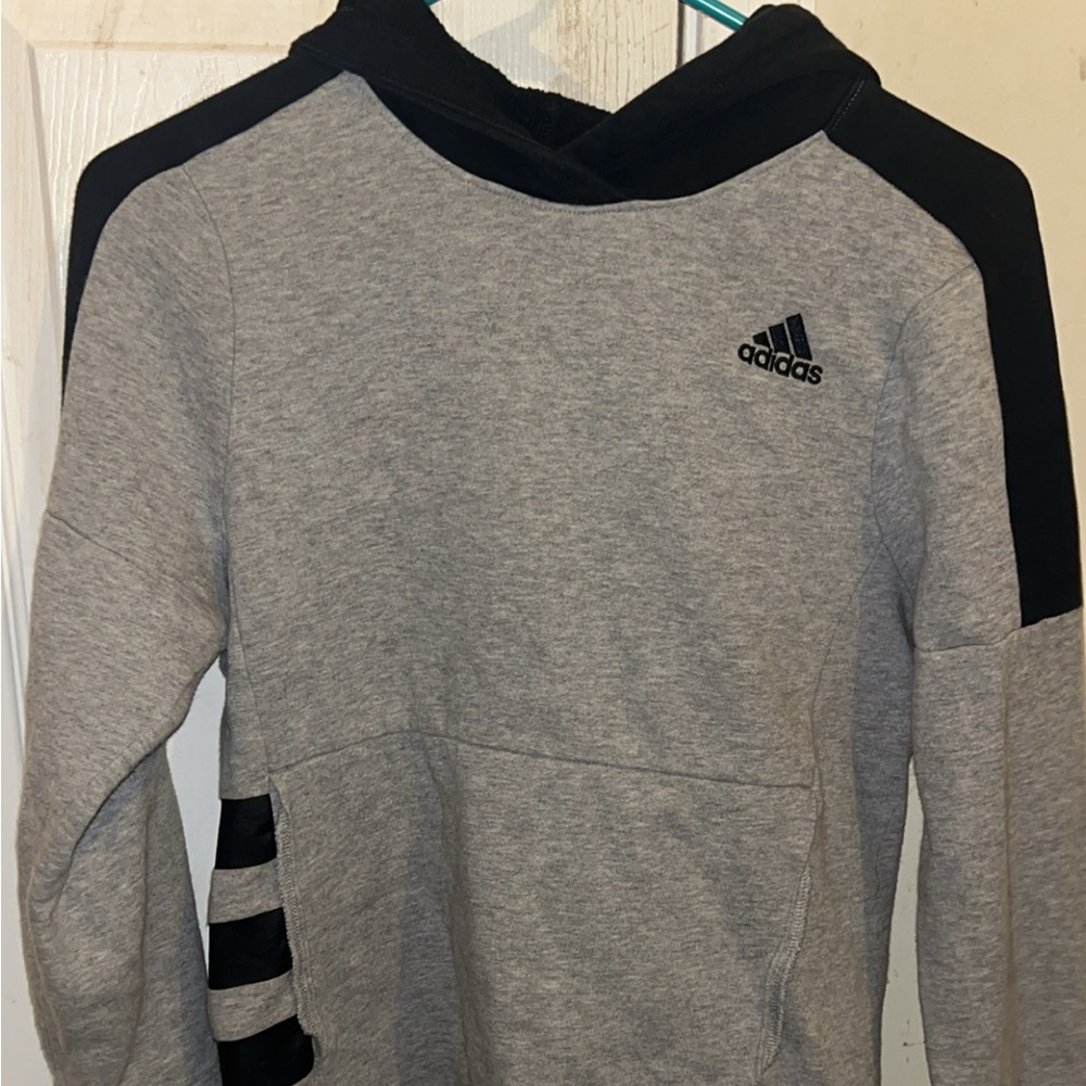 Grey and black Adidas hoodie
#AdidasHoodie